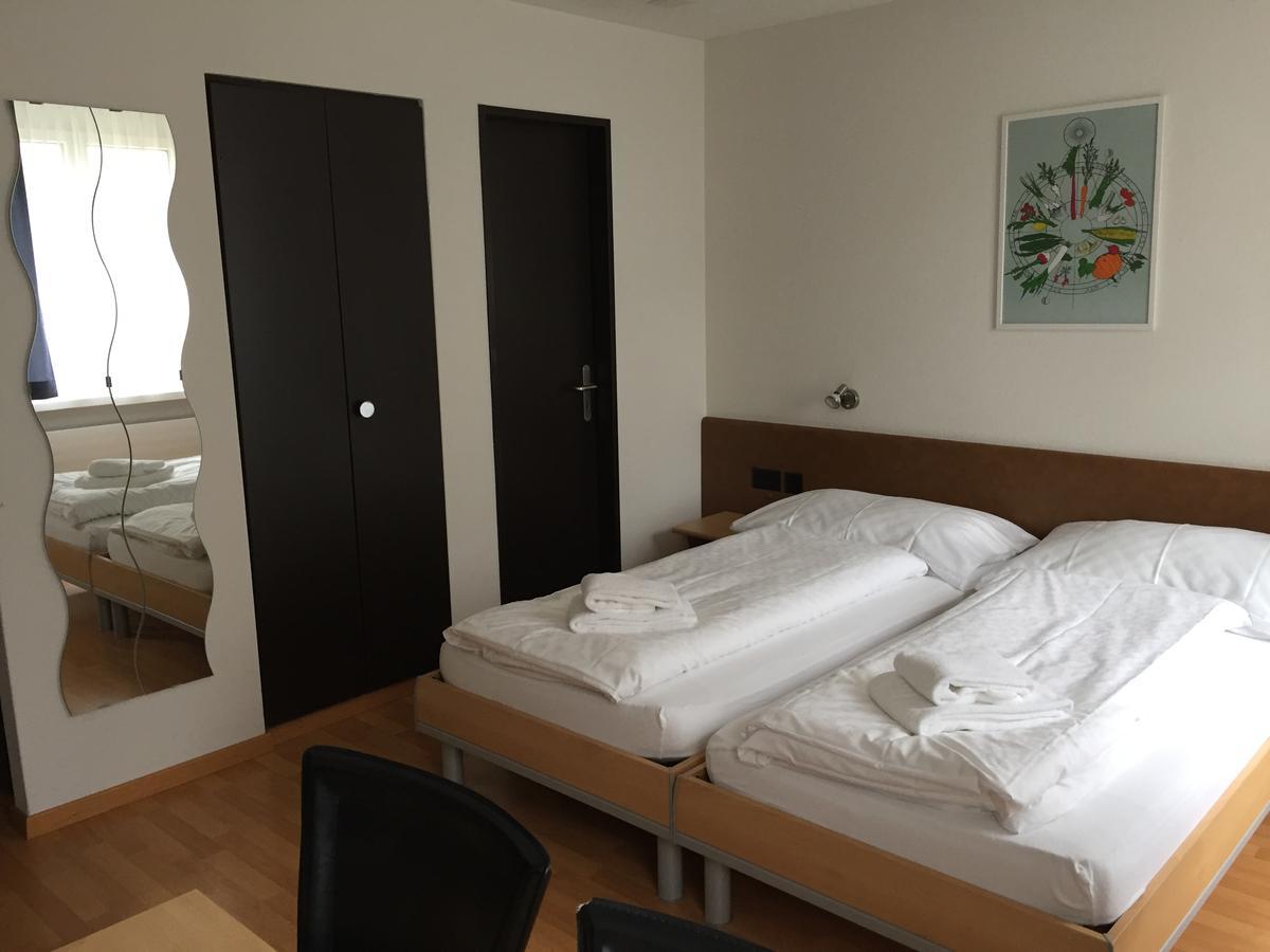 Hotel & Restaurant Stadthof Glarus Eksteriør bilde